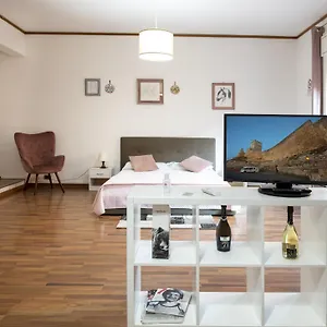  Gasthof Doctor House Standard, & Luxury
