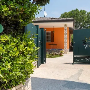 villa-elisea.it-lombardy.com/